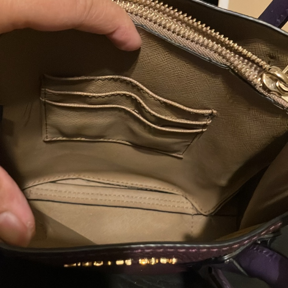 Michael Kors bag - Picture 12 of 17
